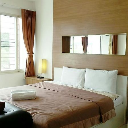 Ferienwohnung The Seacraze Hua-Hin By Montri C. HHQ Exterior foto