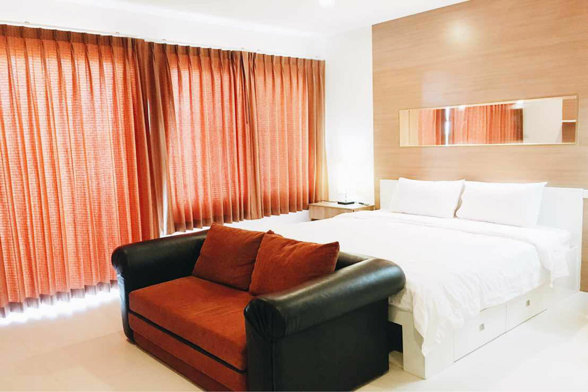 Ferienwohnung The Seacraze Hua-Hin By Montri C. HHQ Exterior foto